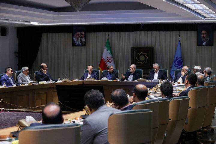 پزشکیان: بنای ما تفاهم و حل مسائل با مذاکره است رئیسجمهور