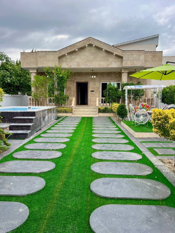 Villa information: 250 sqm land, 130 sqm building, 2 bedrooms, four-season pool