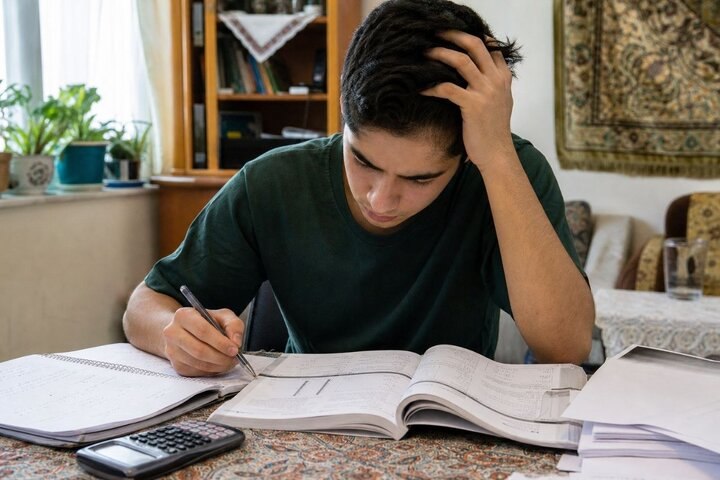 راهکارهای عبور از استرس کنکور فاطمه ویسمهای، روانشناس در گفتوگو با ایسنا