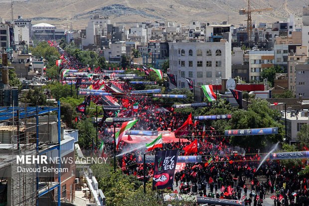 Funeral ceremony and international media coverage
