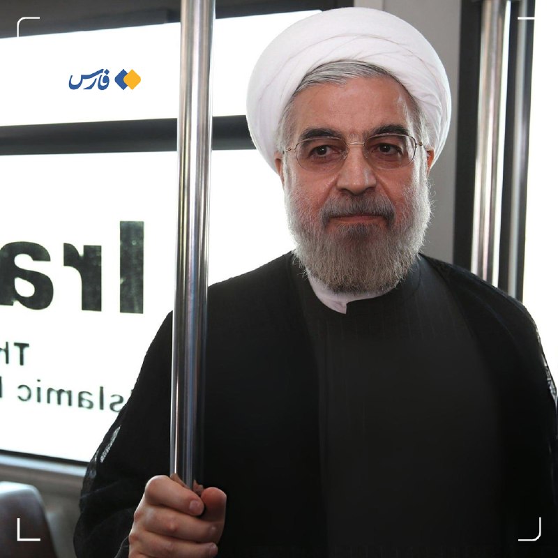 مجاهد: روحانی بهدنبال بازگشت به صحنه با دوقطبیسازی است