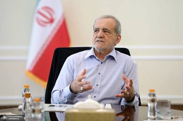 پزشکیان: انتصابات مدیریتی باید بر مبنای شاخصهای علمی و فارغ از ملاحظات سیاسی انجام شود