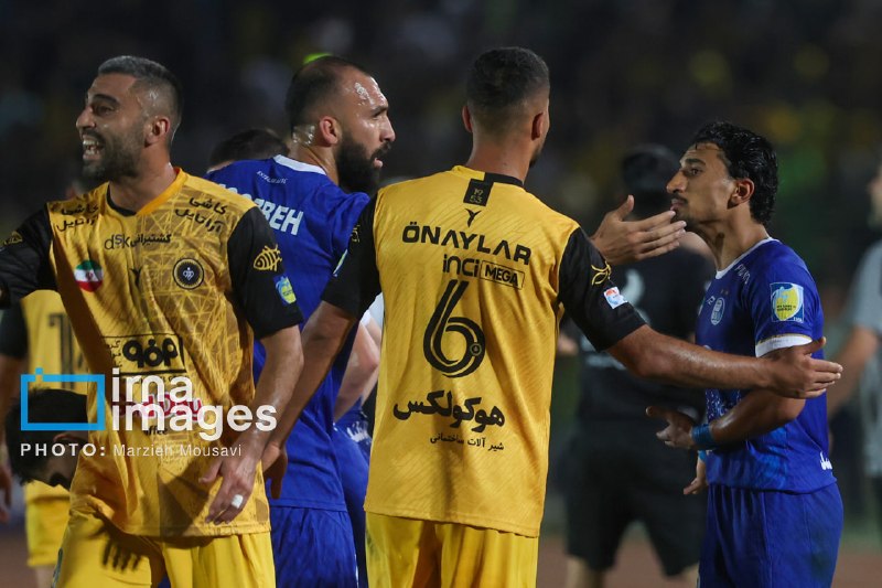 Sepahan midfielder suspended and Esteghlal Tehran fined
