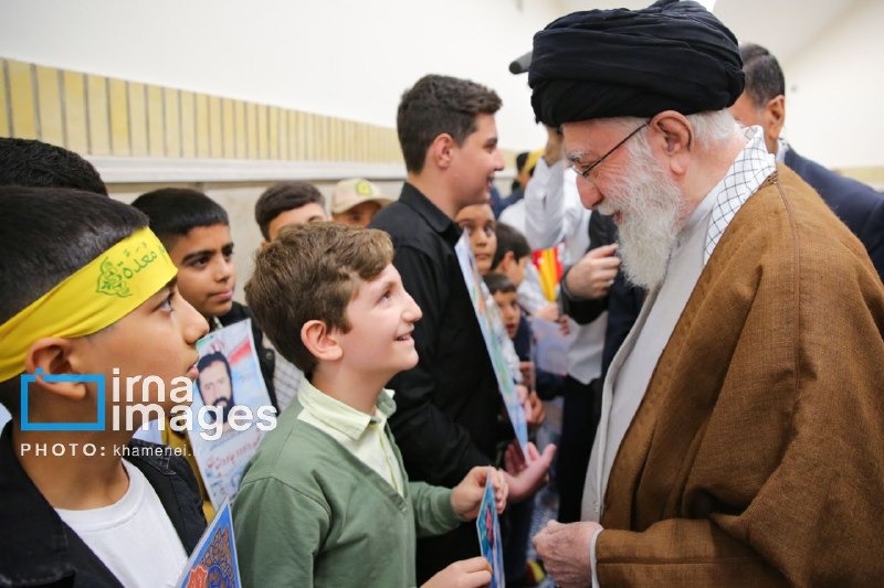 تشییع آیتالله علی خامنهای سناریوهای دشمنان را باطل کرد