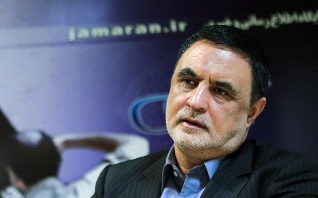 ایمانی: در قبال اینترنت دچار افراط و تفریط هستیم فعال سیاسی اصولگرا در گفتوگو با ایسنا