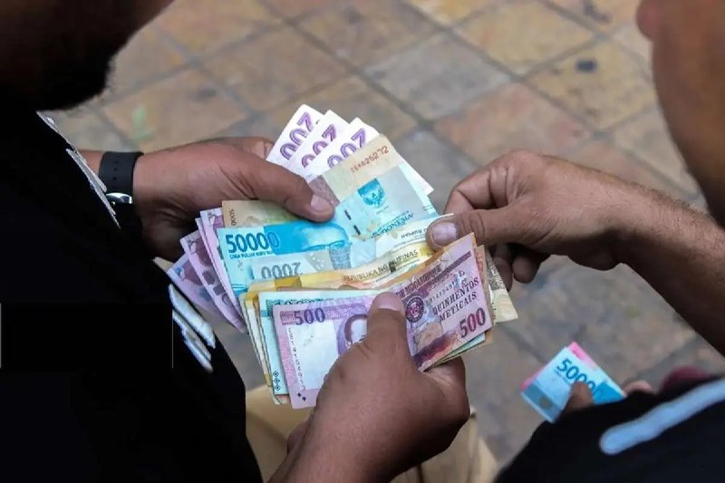 ۷۳ میلیارد یورو ارز صادراتی به چرخه اقتصاد بازنگشته است