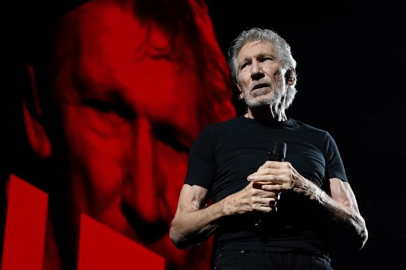 Roger Waters Reports Pressure on Critical Activists