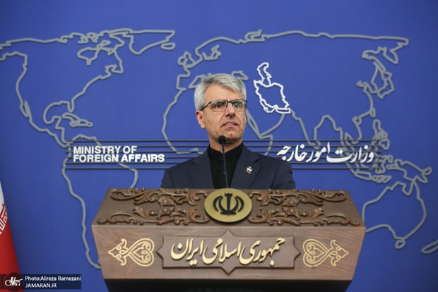سخنگوی وزارت خارجه: آمریکا در اقدام هماهنگ با برخی کشورهای منطقه، کشتیها را از مسیر تعیینشده ایران منحرف کرد