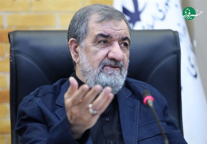 محسن رضایی: ایران در برابر هیچ تهدیدی از حقوق خود عقب نشینی نمیکند دبیر شورای عالی امنیت ملی ایران