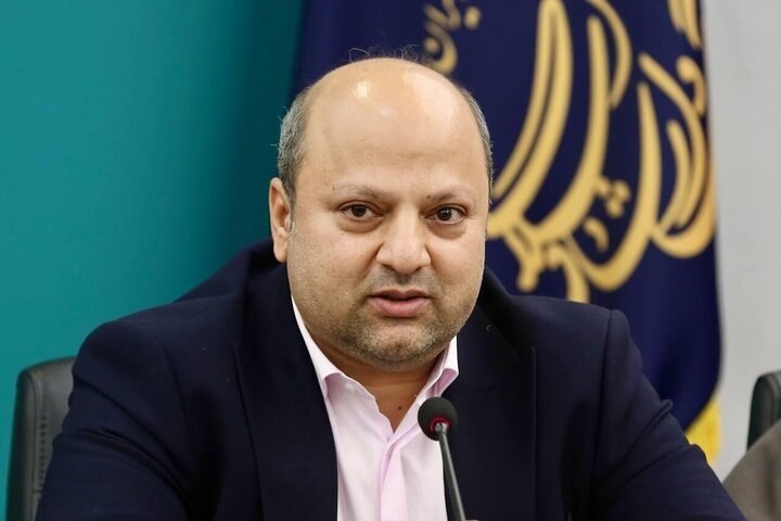 ✍ روز خبرنگار امسال در حالی فرا میرسد که جامعه رسانهای ایران، یکی از دشوارترین و در عین حال پرافتخارترین دورههای فعالیت حرفهای خود را پشت سر