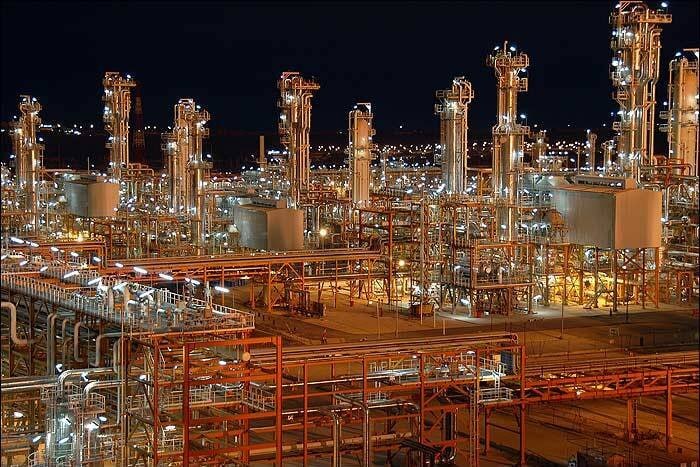 Largest petrochemical holding owes 500 trillion rials to Ministry of Oil