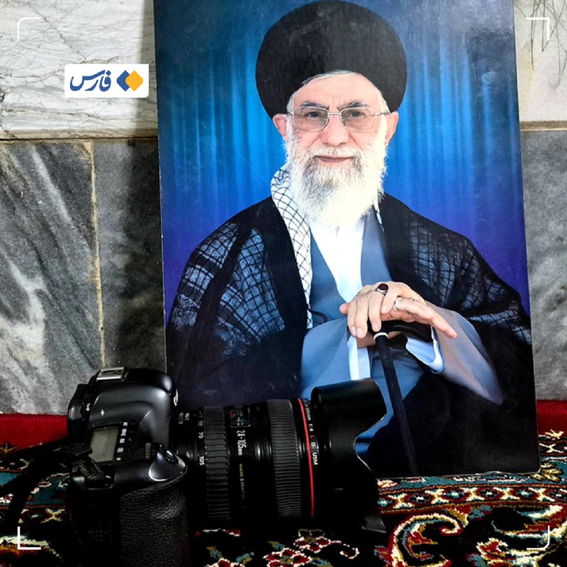 Photographer's daughter traveled from Bandar Abbas to Qom