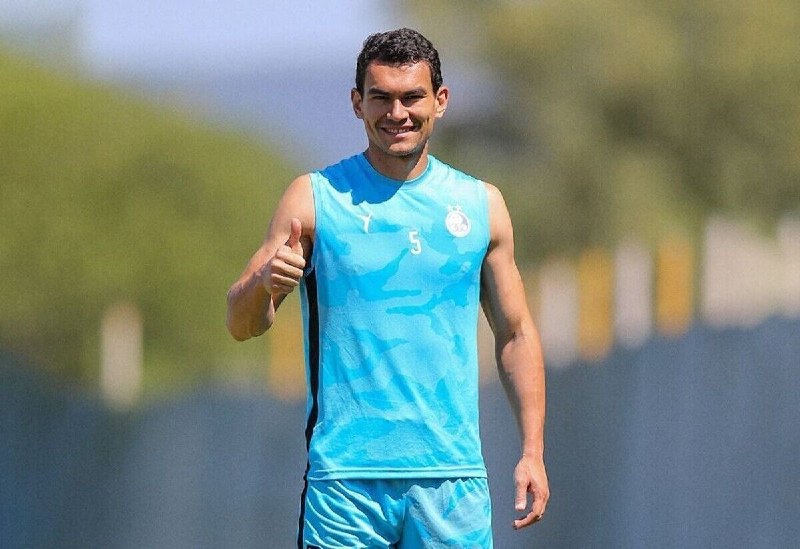 Ashurmatov returned to Esteghlal training