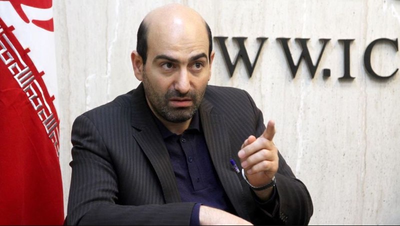 در گفت گو با دیده بان ایران مطرح شد؛ 🗣 ابوترابی، نماینده مجلس: 🔴 دولت با زدن ۲۸ نامه به رهبری برای مذاکره اصرار و ایشان را تهدید کرد 🔴 قالیباف و