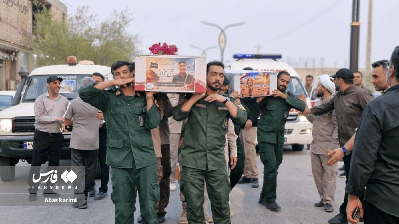 📷 وداع با شهدای بوشهری جزیرۀ لاوان