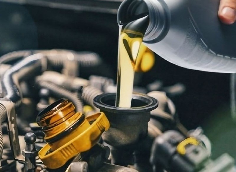 تویوتا در تنگۀ هرمز روغن کم آورد!