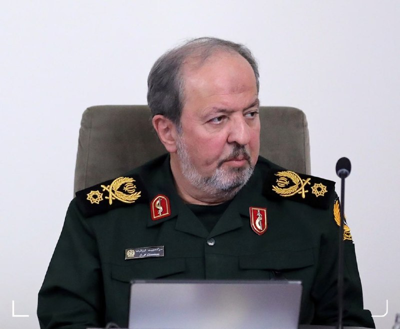 سرپرست وزارت دفاع: نقاط آسیبپذیر دشمن شناسایی شده است