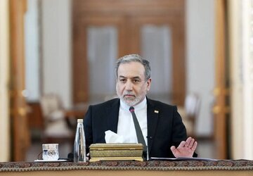 عراقچی: هدف از نشست صلاله حل و فصل اختلافهای کشورهای منطقه یا پایان جنگ یمن نیست تفاهم با عمان به معنای باز شدن تنگه هرمز نیست