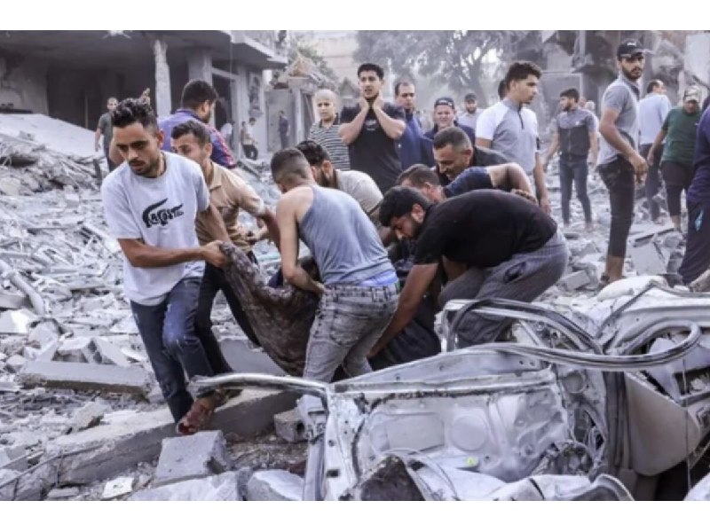 ارتش رژیم اشغالگر قدس امروز در ادامه نقض توافق آتشبس در نوار غزه، مناطق شرقی، مرکزی و جنوبی آن را هدف حملات توپخانهای قرار داد