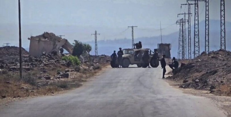 منابع سوری گزارش دادند که یک گشت ارتش اشغالگر صهیونیستی اقدام به نقض حریم مرزی و تعرض به عمق خاک سوریه کرده است
