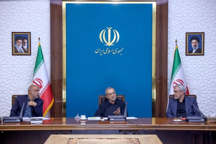 نشست حکمرانی دادهمحور با محوریت کارپوشه اقتصادی و هدفمندسازی اعتبارات حمایتی