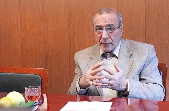 جاوید قرباناوغلی: باید از تفاهم ایران و آمریکا محافظت کرد