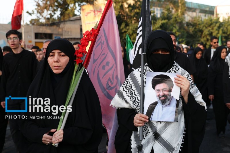 Second Day of Farewell and Public Presence at Prayer Ceremony for Ayatollah Ali Khamenei's Body in Imam Mosque