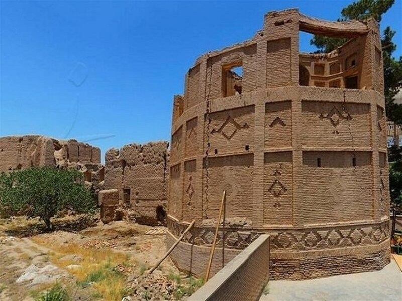 ارگ بهارستان بیرجند؛ میراثی در حصار فرسودگی اما در آستانه احیا رقیه محمدی-خبرنگار ایرنا