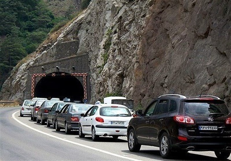 ترافیک 7 کیلومتری در کندوان؛ جادههای شمال قفل شد