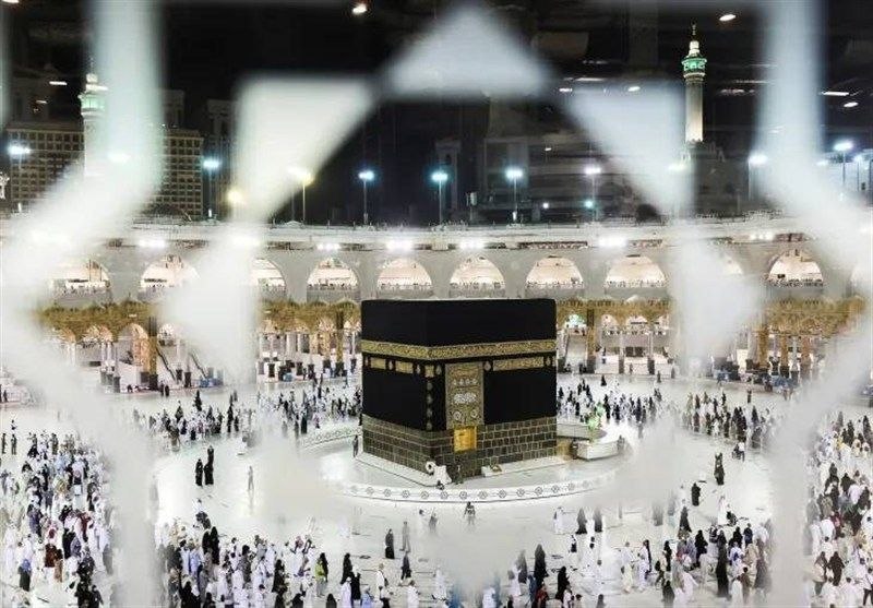How Ayatollah Ali Khamenei Distinguished His Path from Traditional Clergy?