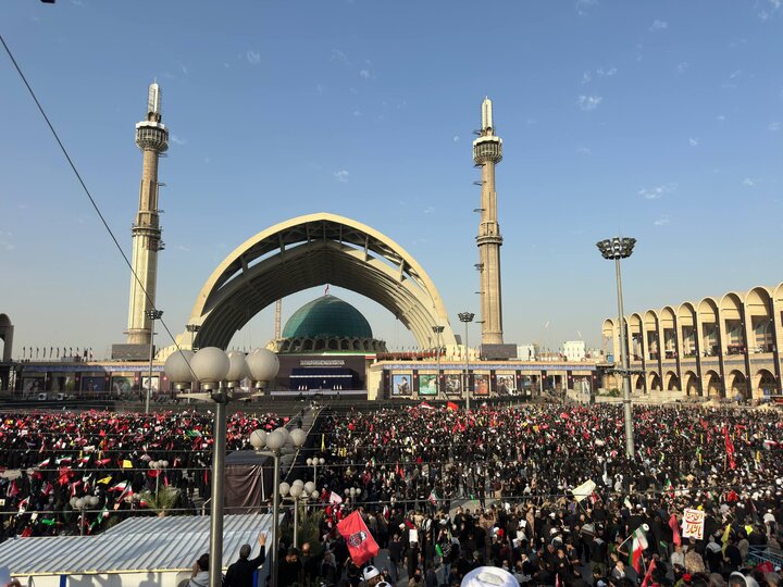 Al Mayadeen: Millions Attending Ayatollah Ali Khamenei's Funeral Sent International Messages