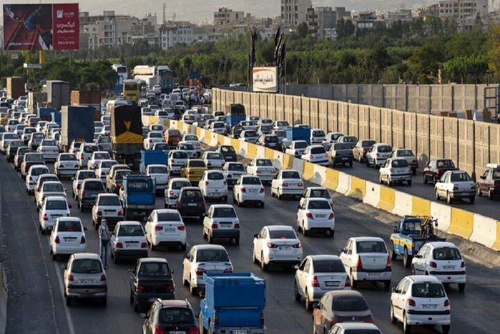 🚥 محدودیت تردد در آزادراه تهران کرج قزوین تا ۲۰ شهریور سازمان راهداری