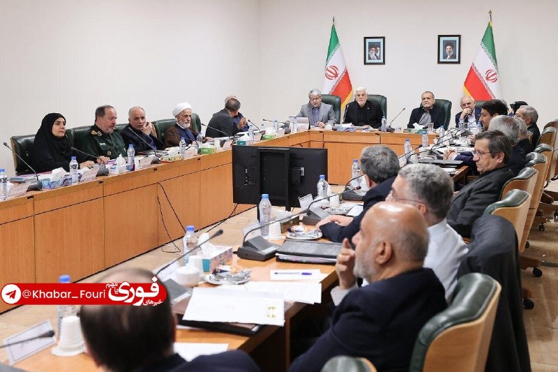 تایید تلویحی استعفای ذوالقدر توسط پزشکیان پزشکیان در پاسخ به سوالی پیرامون استعفای ذوالقدر از دبیری شعام، با تایید تلویحی این استعفا، گفت که یکسری