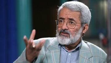 انتقاد سلیمینمین از اظهارات شریعتمداری درباره مذاکره با آمریکا و سرنوشت ترامپ