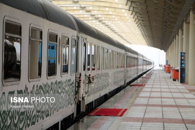 افزایش قطارهای فوقالعاده تهران ـ مشهد در آستانه ۲۸ صفر