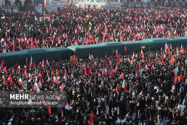 Reuters: Iranians' Message to US and Israel at Ayatollah Ali Khamenei's Funeral