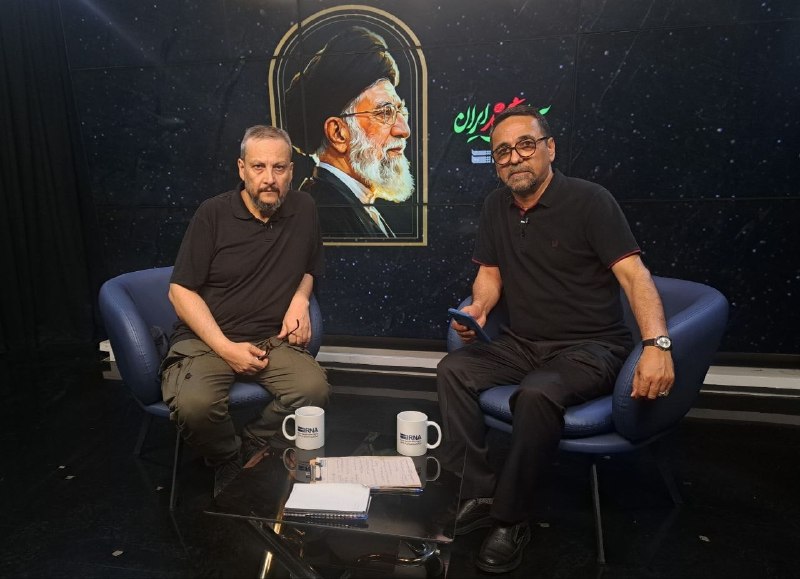 برنامه گفت و گو با روزنامه نگاران و فعالان فرهنگی