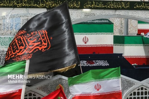 رسانهها به مراسم تشییع آیتالله علی خامنهای در نجف توجه ویژه نشان دادند