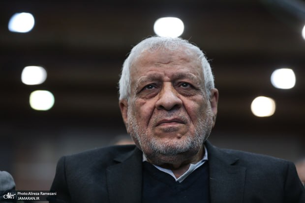 بادامچیان: ترامپ «گورباچف» غرب است ☑ امروز دوست و دشمن میگویند ایران پیروز شده است ☑ دولت عناصر ناکارآمدش را تغییر دهد/ دولتی که توانسته پنج ماه و نیم جنگ و همه مشکلات را اداره