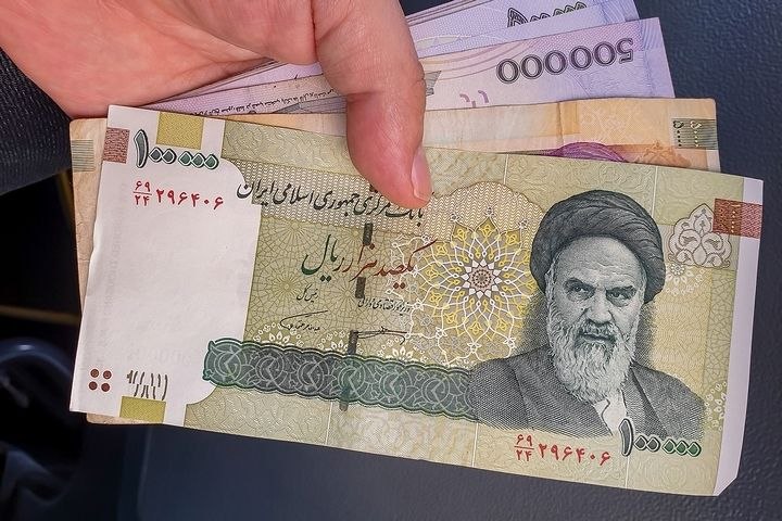 افزایش ۱.۵ درصدی سپرده قانونی؛ ابزار تازه بانک مرکزی برای مهار نقدینگی