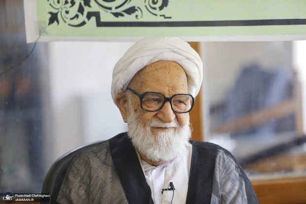 آیتالله مسعودی خمینی: امام خمینی و آیتالله علی خامنهای مانند پدر و پسر بودند