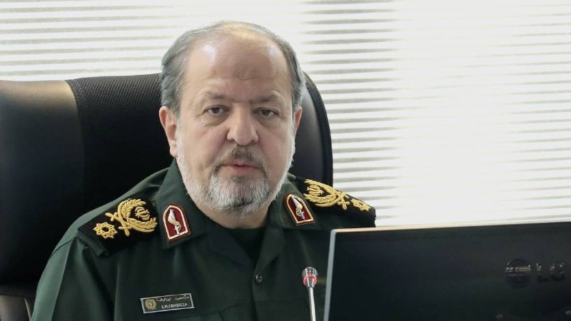 سردار ابنالرضا: خطوط تولید صنایع دفاعی فعالتر از گذشته است سرپرست وزارت دفاع و پشتیبانی نیروهای مسلح