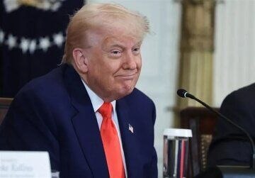 ادعای ترامپ: ما به وارد کردن ضربات محکم به ایران ادامه خواهیم داد ادعای ترامپ: ایران در نهایت چارهای جز عقبنشینی نخواهد داشت ترامپ در مصاحبهای با