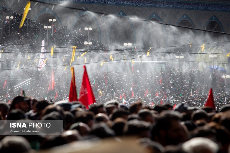تصاویر روز دوم مراسم در مصلای تهران