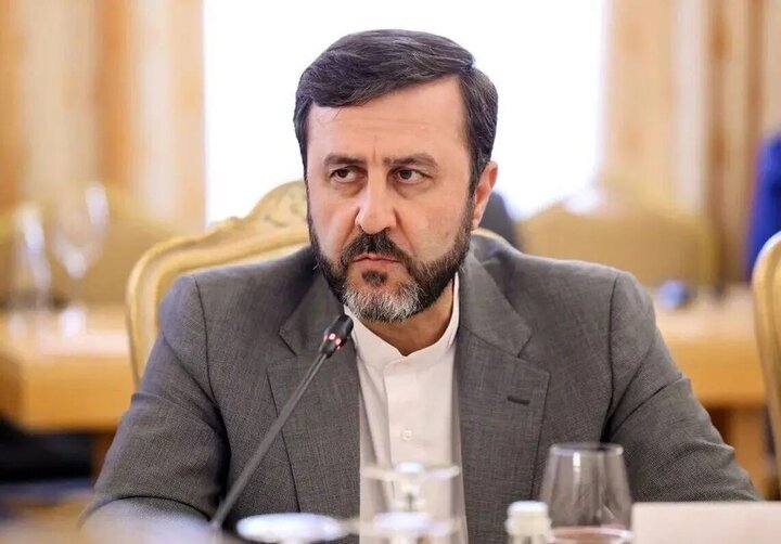 غریب آبادی: آمریکا تعهدات خود را نقض کرد