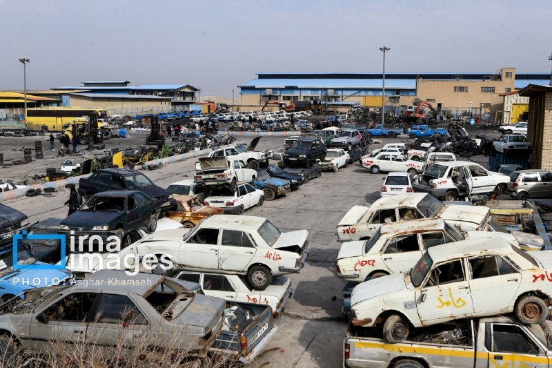 پیشبینی اسقاط ۲ برابری خودروهای فرسوده با آییننامه جدید برای کاهش آلودگی و ناترازی سوخت