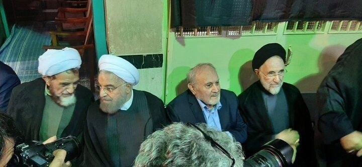 دیدار آیتالله سیدحسن خمینی با خانوادههای معظم شهداء
