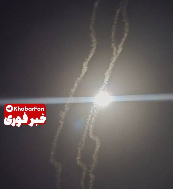 تصاویری از رد موشک ها درآسمان کشور
