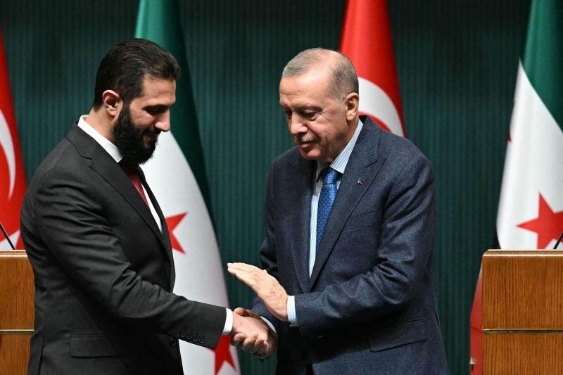 نعیم قاسم به الشرع چه کدی داد؟/ توصیه اردوغان به رئیس دولت سوریه: با صلح آنها را فریب دهید سیدیاسر قزوینی حائری، عضو هیئت علمی دانشگاه تهران در